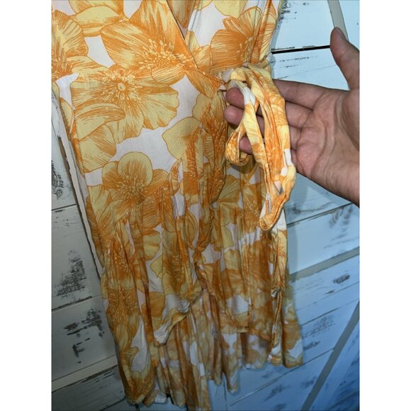 XIX Palms Madagascar Floral Party Mini Wrap Ruffle Tropical Dress M Orange White - Picture 6 of 12
